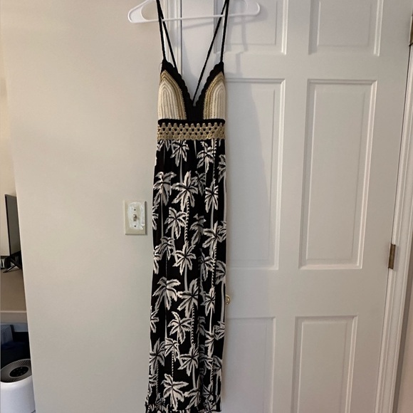 New without tags Tropical Print Crochet Maxi Dress - Picture 3 of 7